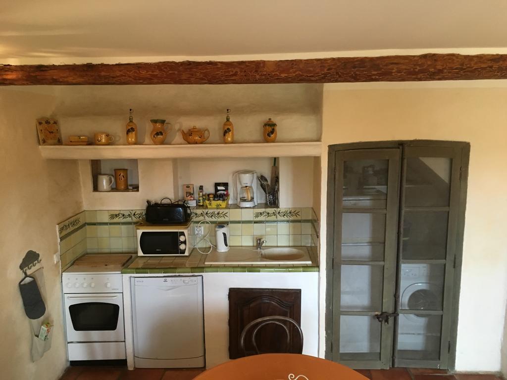 Holiday home Lei Meissoun Mallemort